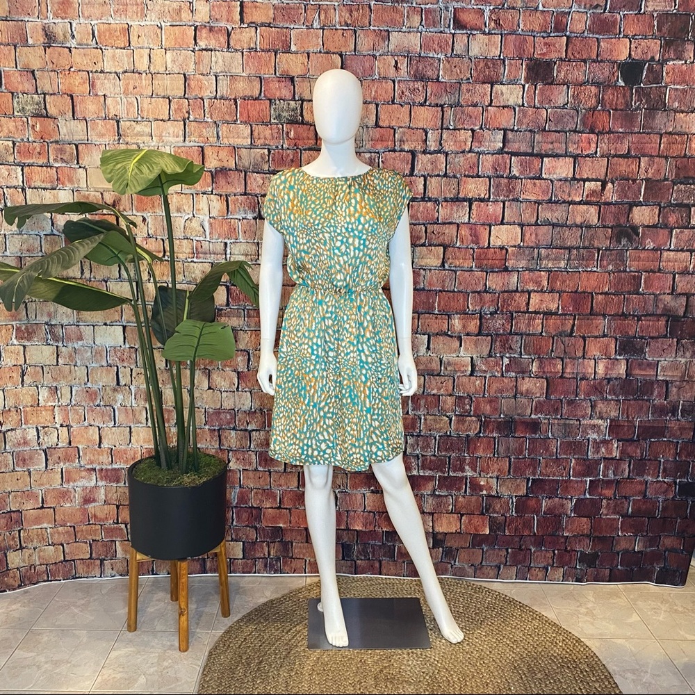 Brand: Michael Kors Size: Medium Color: turquoise and orange animal print dress